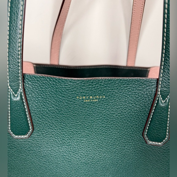 Tory Burch Perry Pebbled Leather in Green/Pink Reversible Laptop Bag Tote EUC - Picture 5 of 16